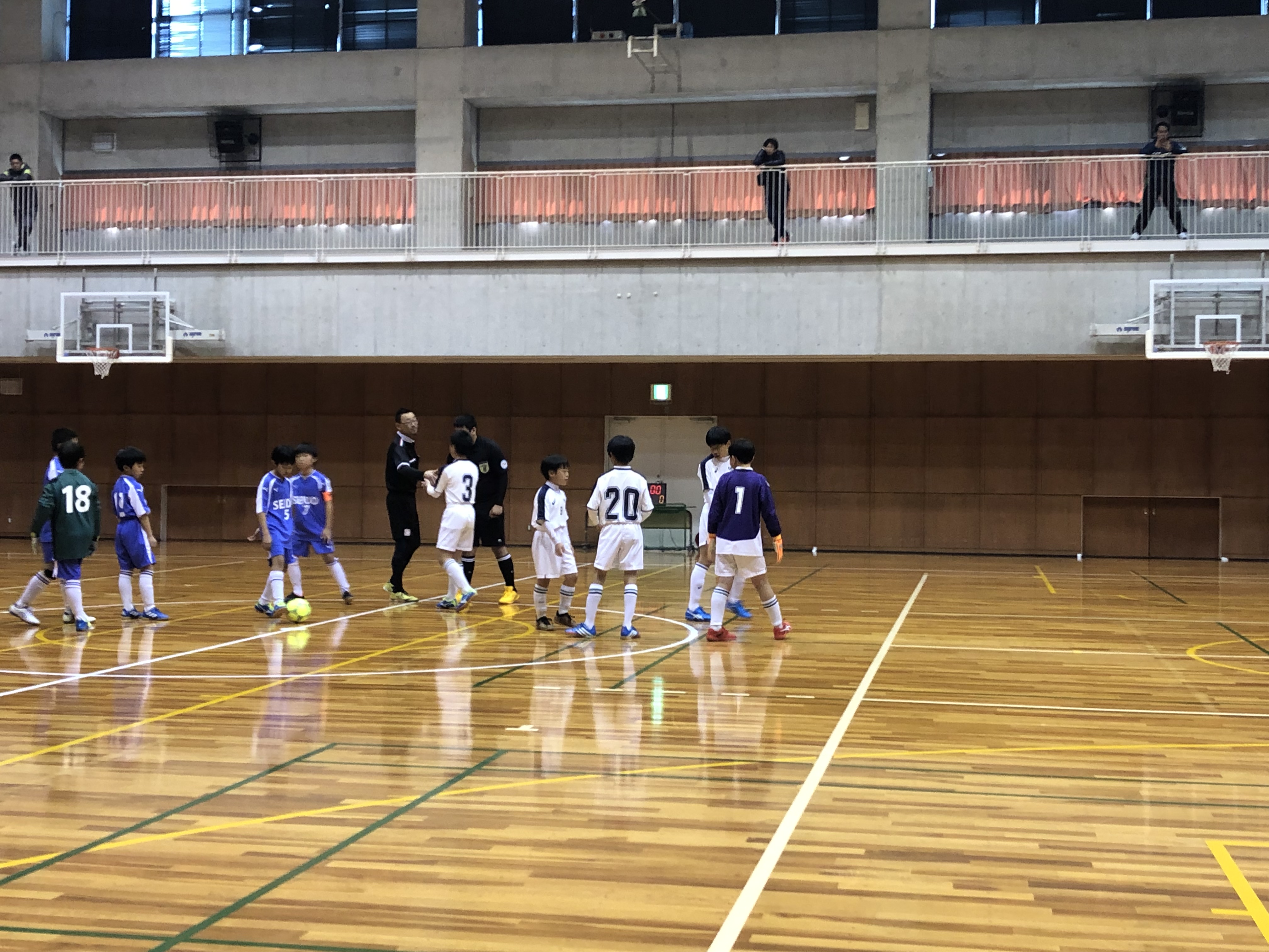 DCFA6587-609A-4F75-AD93-786FB3335B04